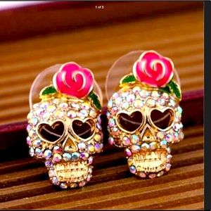 New Crystal Pink Skull Rose Flower Stud Earrings
